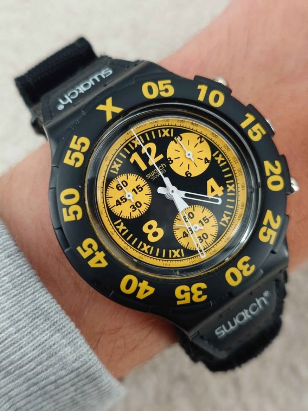 Swatch Unisex Aqua Chrono SBB103 Truck Driver 43mm Swiss New Battery with Box